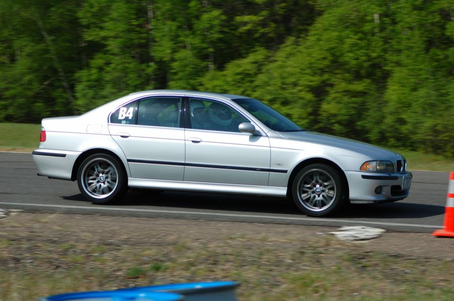  BMW M5 (E39) 1999 года  (NA) (фото 6 из 19)